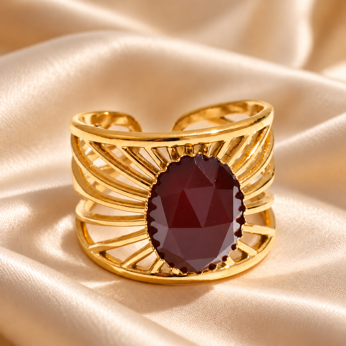Aurelia – Red Agate Gemstone Ring