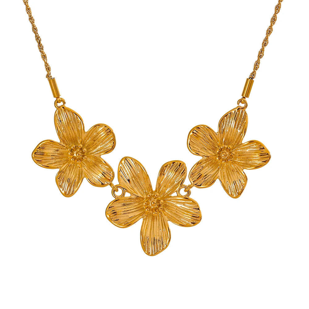 Golden Blossom: 18K Gold Flowers Necklace