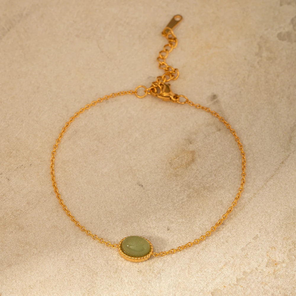 Positive Thinking - Dainty Green Agate Gold Bracelet