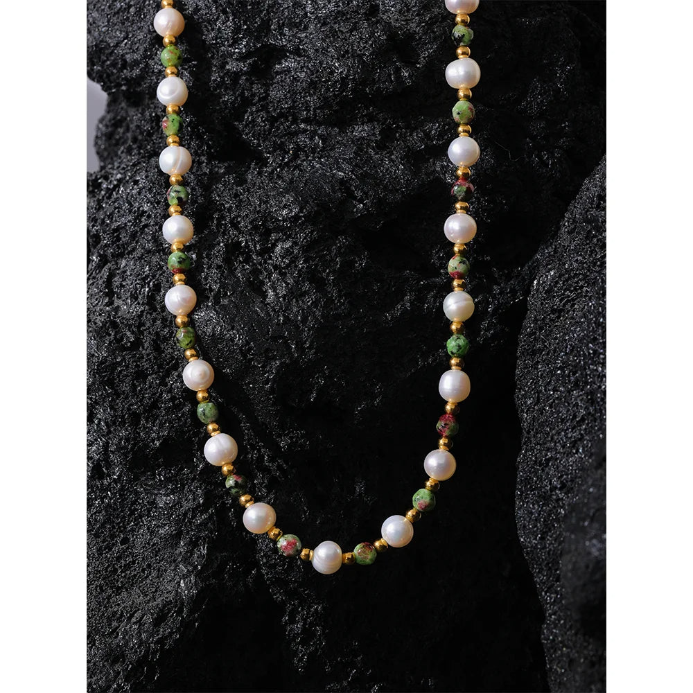 Extra Abundance - Green Jasper and Pearls Necklace