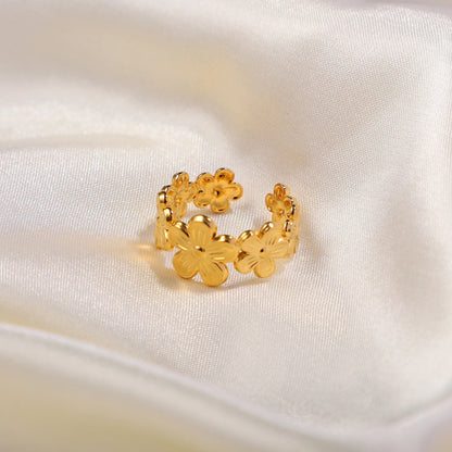 Eternal Bloom: Gold Adjustable Flower Ring