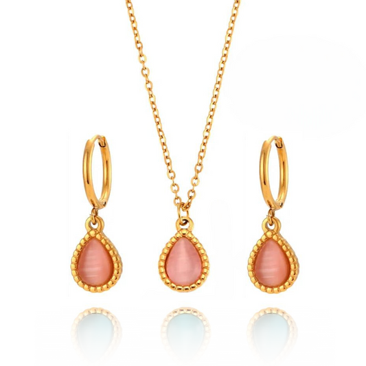 Soul Nectar - Dainty Strawberry Quartz 18k Necklace and Earrings Set