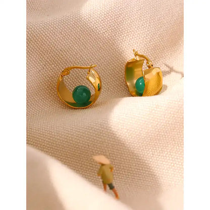 Mind Power - 18k Round Hoop Earrings with Green Agate