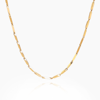 Sleek Links: Gold Chain Choker Necklace