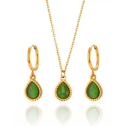 Tranquil Aura - Dainty Aventurine 18k Necklace and Earrings Set