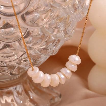 Well of Creativity - 18k Necklace with Pearls