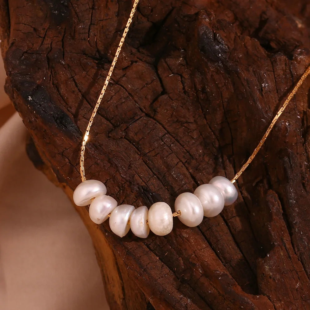 Well of Creativity - 18k Necklace with Pearls