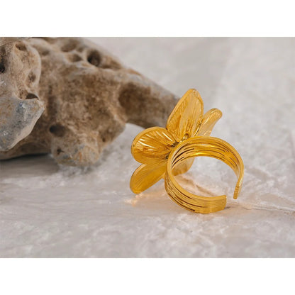 Golden Blossom: 18K Large Flower Open Ring