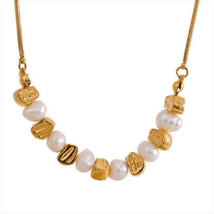 Oceanic Essence -  18k Gold Necklace with Pearls